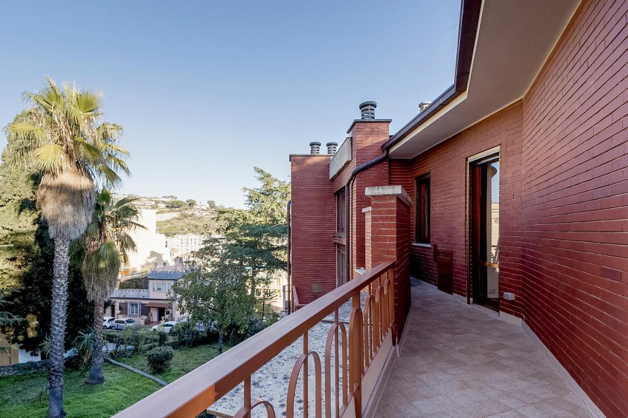 Portosole Attic - With Terrace And Private Parking Apartment Sanremo Exterior foto